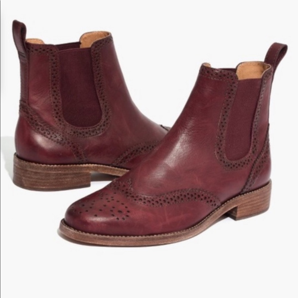 Madewell Ivan Brogue Chelsea Boot in Dark Cabernet Size 9